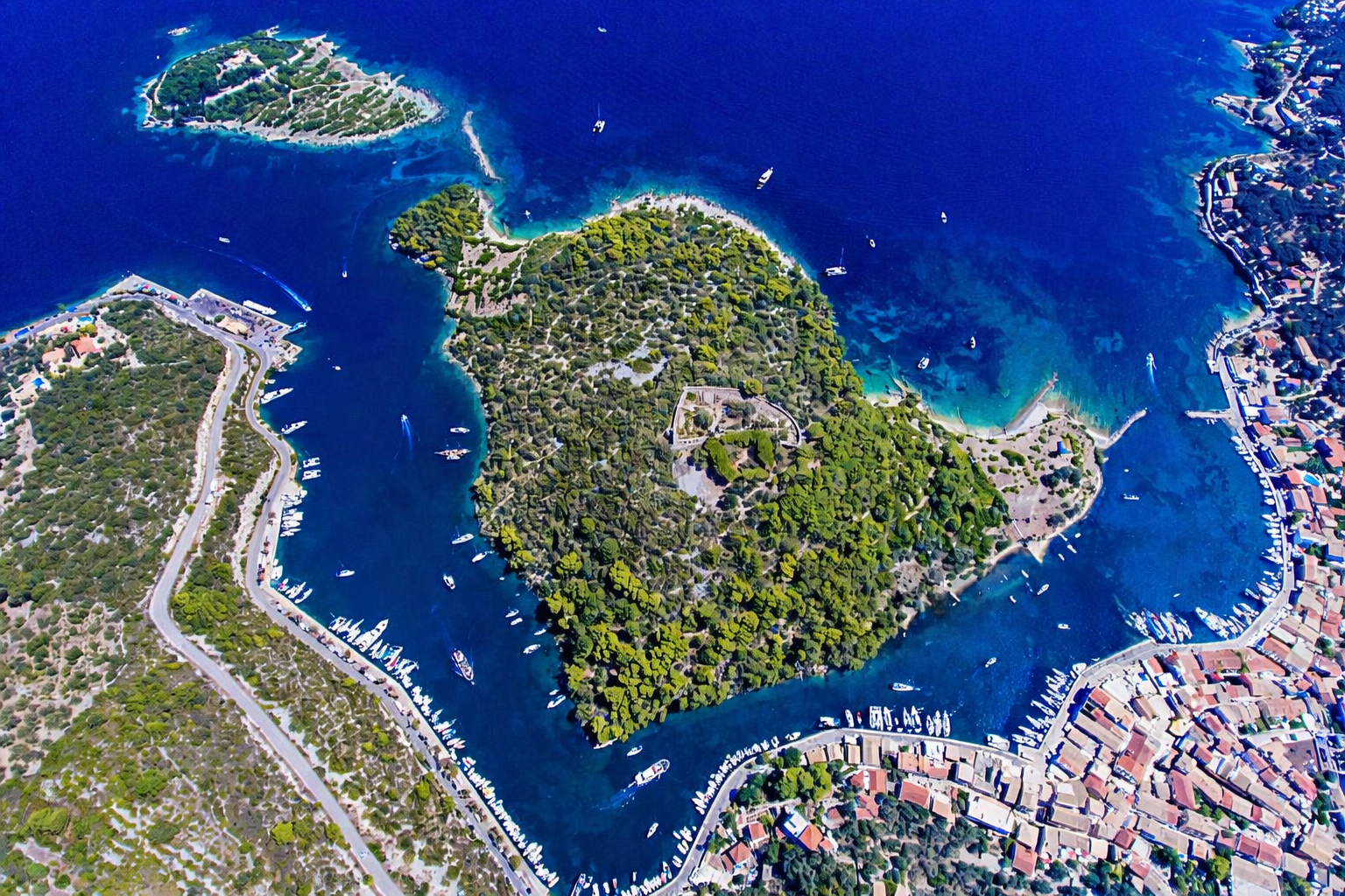 boats allegria,exclusive yacht vacations,Paxos, Gaios, Ionian Sea, harbor, marina, turquoise waters, crystal clear sea, boats, inflatable boat, rib boat, boat trip,island, Greek village,attractions,allegria,canvas by mitsis messonghi, messonghi,moraitika